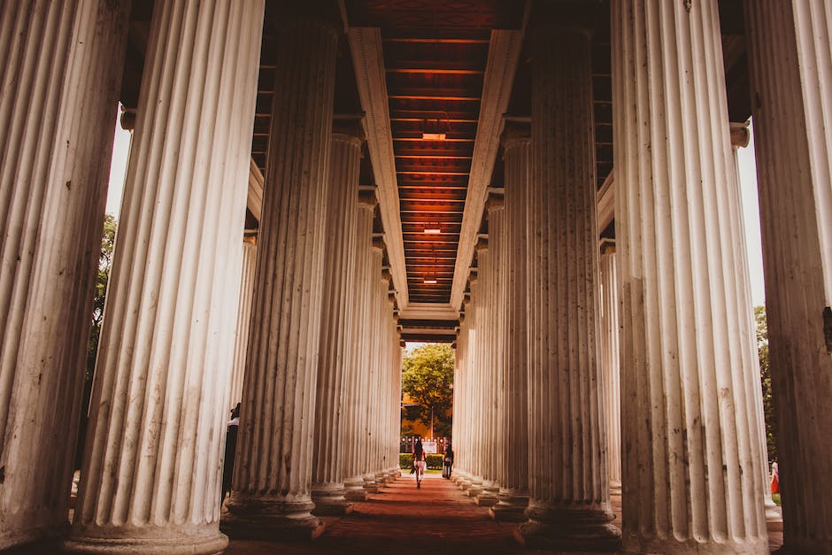 What are the 4 pillars of seo?